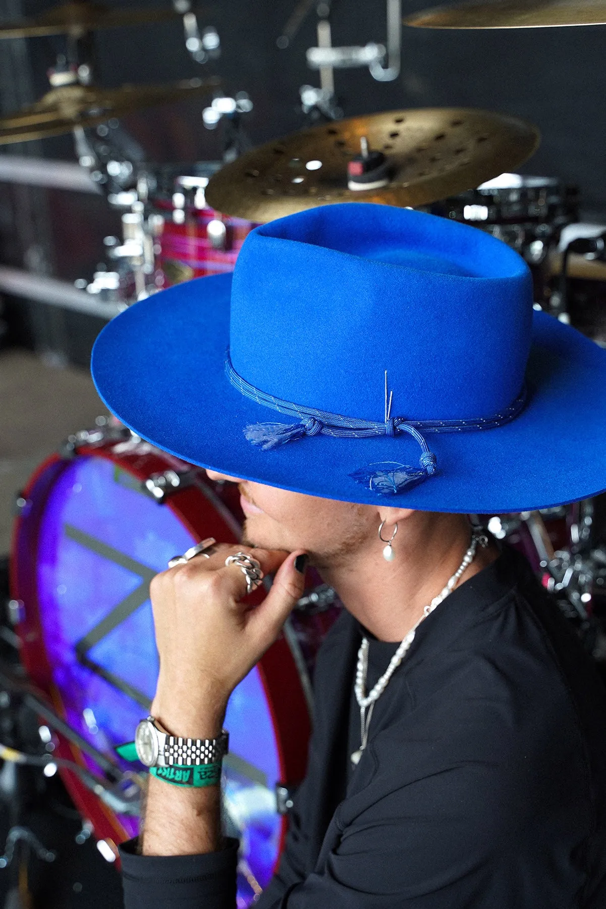 COWBALT BLUE