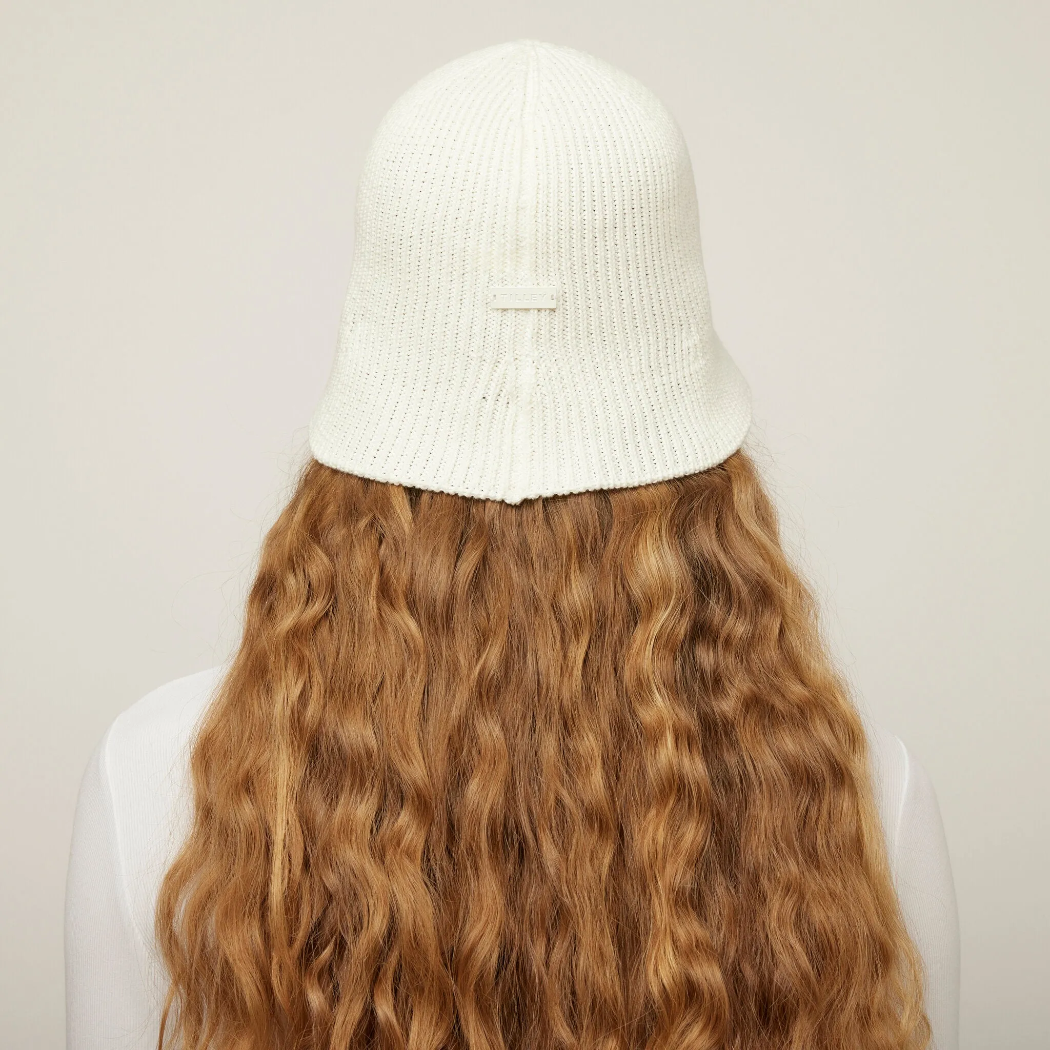 Ribbed Knit Bucket