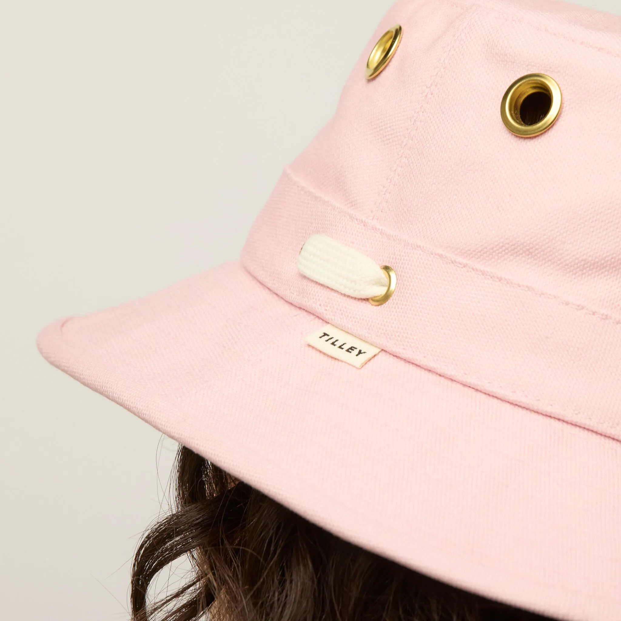 T1 Iconic Bucket Hat