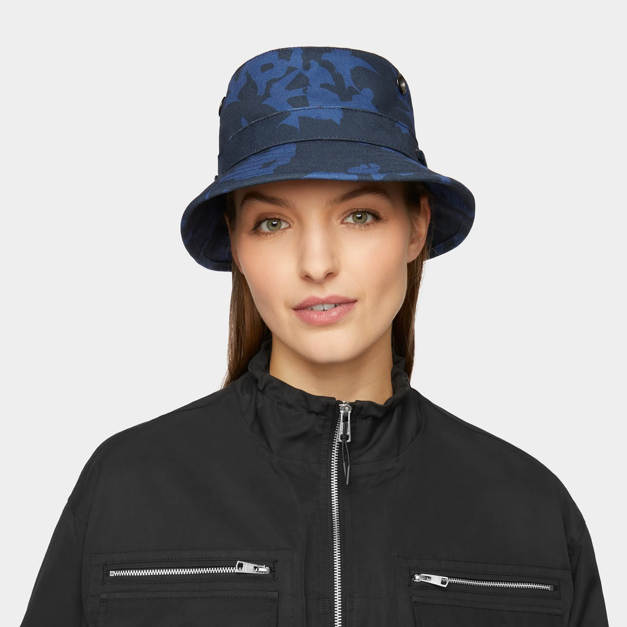 T1 Iconic Bucket Hat